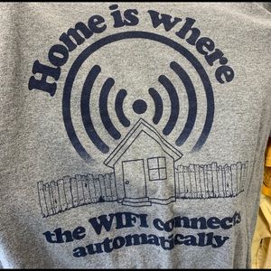 Tee shirt